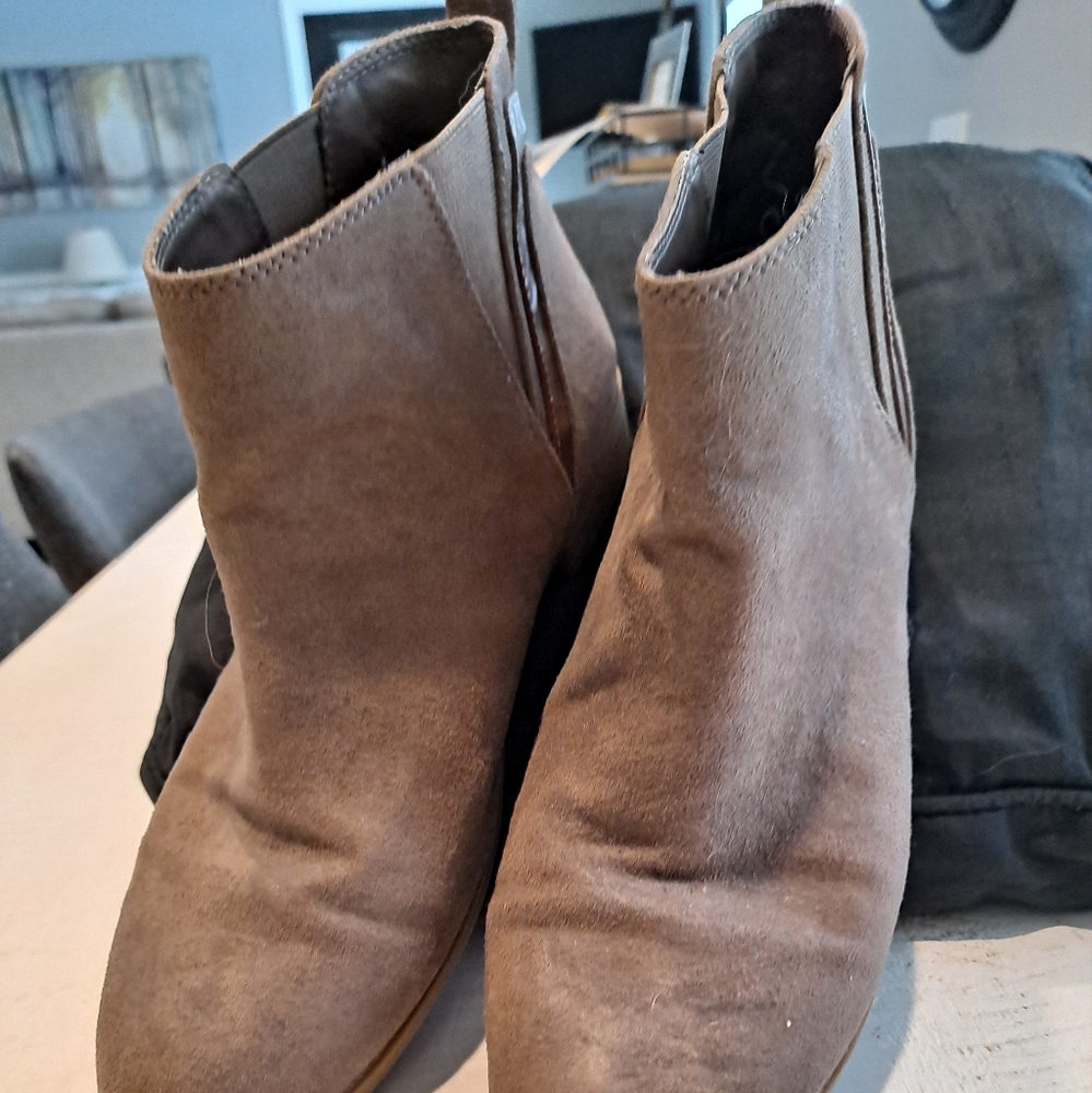 Size 10 boot